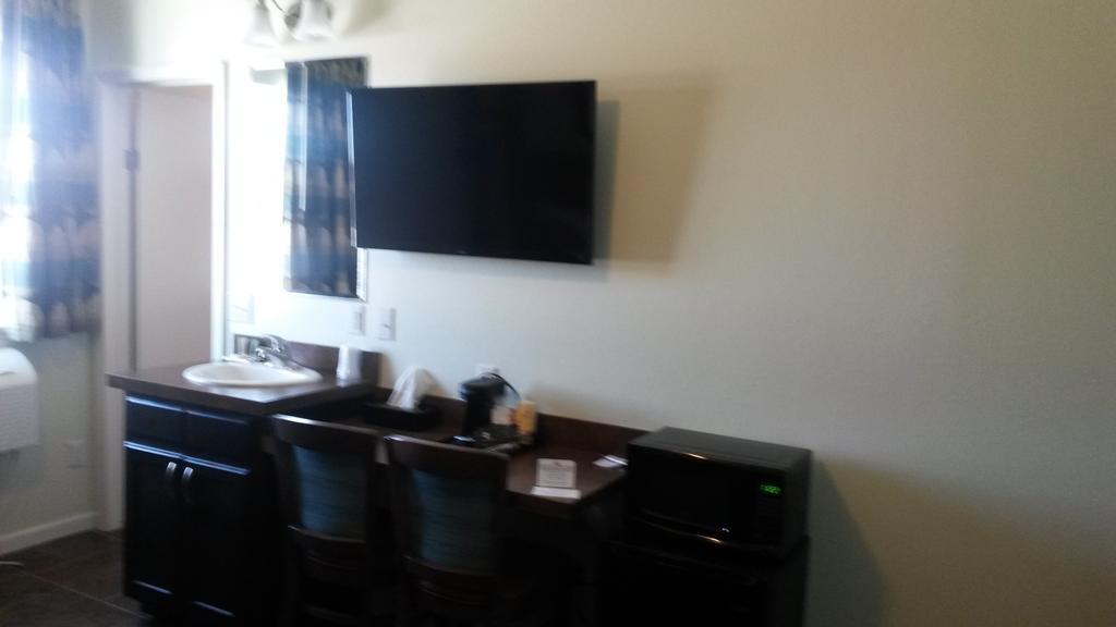 Barons Lodge Killdeer Chambre photo